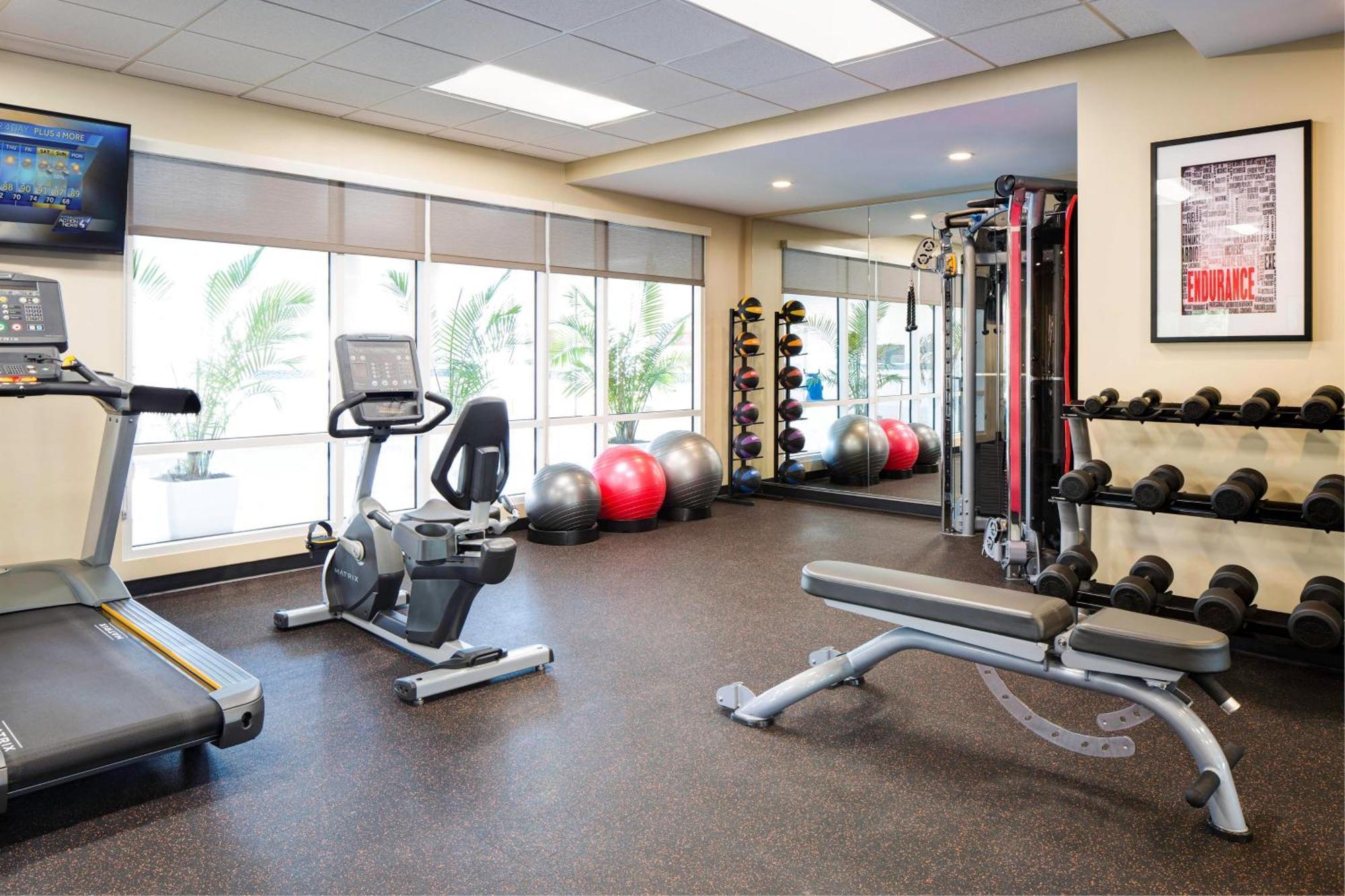 Towneplace Suites By Marriott Pittsburgh Harmarville Dış mekan fotoğraf